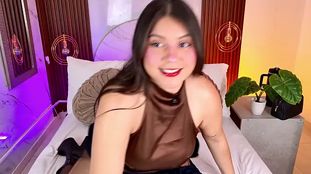 pamelajons  online show from 05/11/26, 12:50