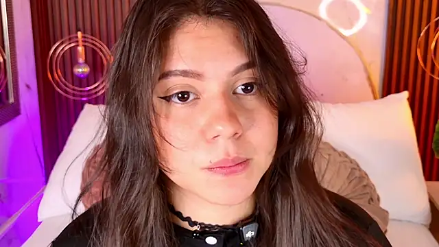 pamelajons  online show from 04/07/26, 12:18