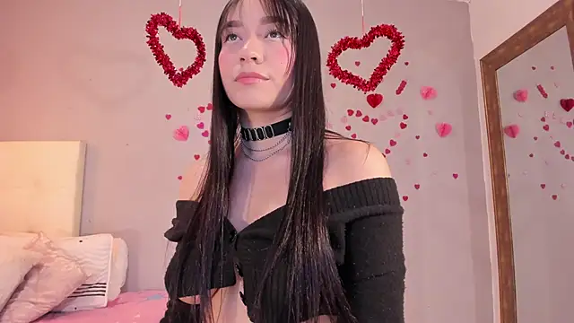 Maia W10 online show from 03/05/26, 02:19