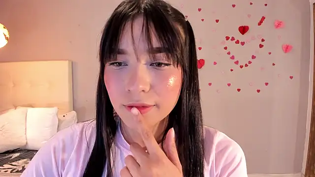 Maia W10 online show from 03/21/26, 12:31