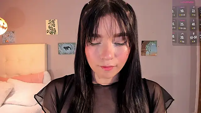 Maia W10 online show from 04/09/26, 12:22