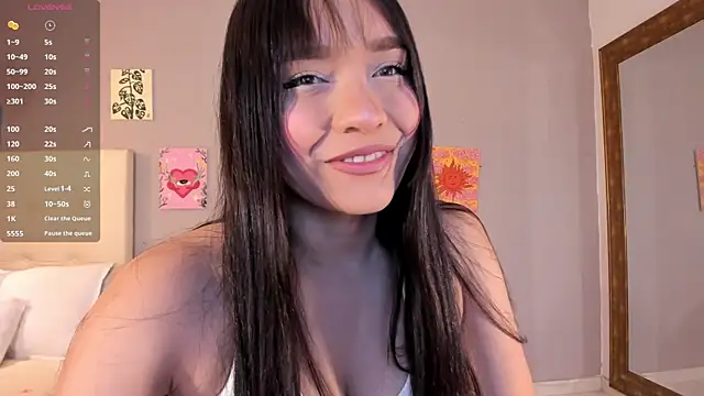 Snapshot of Maia_W10 chatting on 06/30/26, 12:27 Maia W10 online show from 06/30/26, 12:27