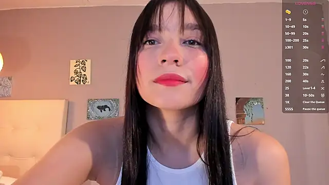 Maia W10 online show from 04/16/26, 11:44