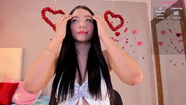 Maia W10 online show from 02/17/26, 12:46