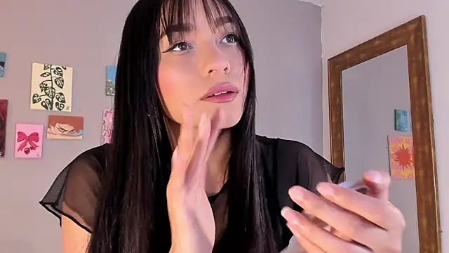 Snapshot of Maia_W10 chatting on 07/12/26, 03:13 Maia W10 online show from 07/12/26, 03:13