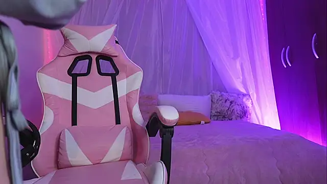 Lilou albrecht online show from 04/09/26, 05:08