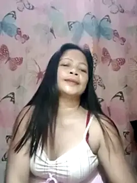 880HOT online show from 06/18/26, 03:49