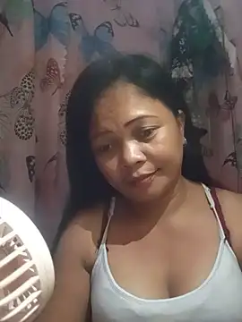 880HOT online show from 07/18/26, 06:44