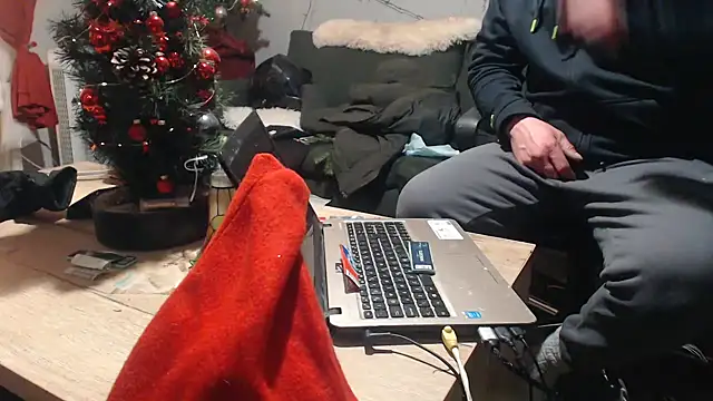 mikeythebestsucker online show from 12/24/24, 08:00