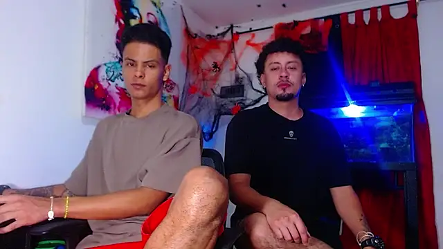 Snapshot of enjoy_vibes chatting on 10/19/25, 10:51 enjoy vibes online show from 10/19/25, 10:51