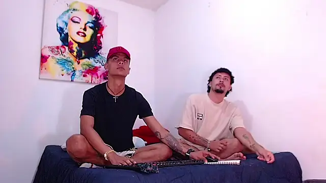 Snapshot of enjoy_vibes chatting on 11/09/25, 10:47 enjoy vibes online show from 11/09/25, 10:47