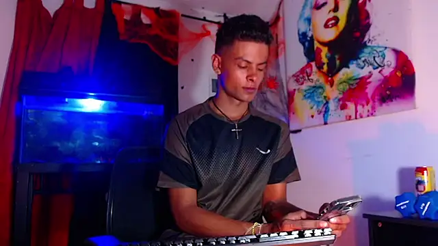 Snapshot of enjoy_vibes chatting on 11/01/25, 02:51 enjoy vibes online show from 11/01/25, 02:51