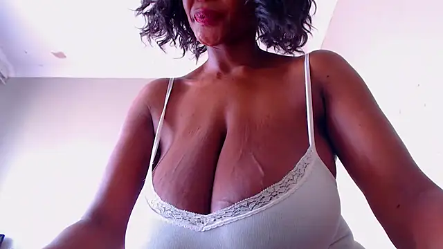 Silkytitss online show from 12/05/25, 07:07