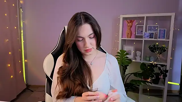 MelissaLovvv online show from 03/24/26, 09:31