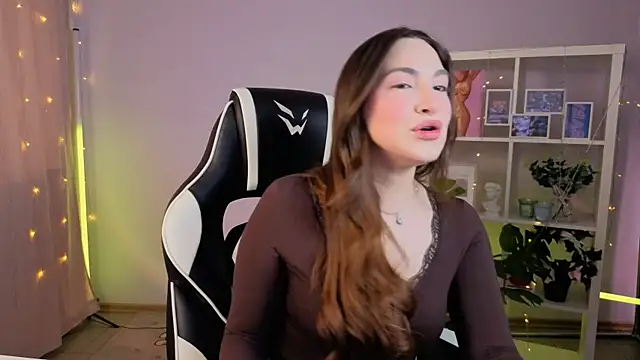 MelissaLovvv online show from 03/17/26, 05:43