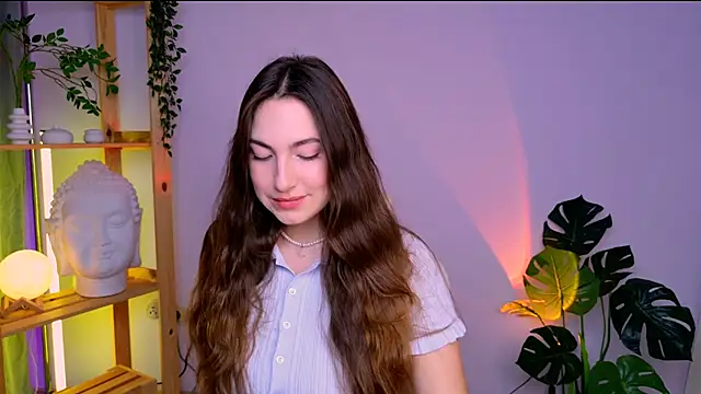 Snapshot of MelissaLovvv chatting on 07/15/26, 03:57 MelissaLovvv online show from 07/15/26, 03:57