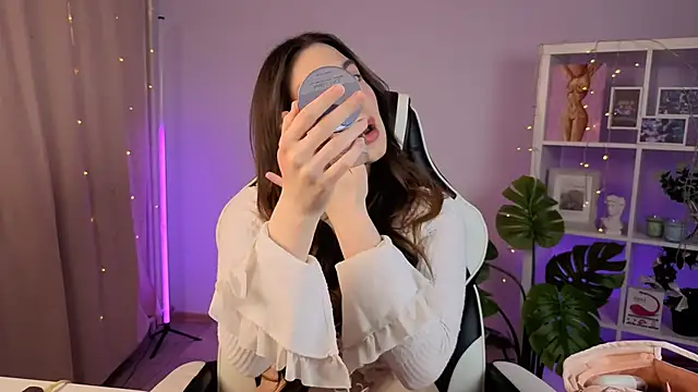 MelissaLovvv online show from 02/15/26, 06:36