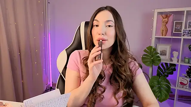 MelissaLovvv online show from 02/17/26, 05:49