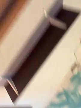 Snapshot of kioluy chatting on 09/21/25, 03:06 kioluy online show from 09/21/25, 03:06