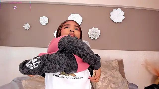 AriaFoster online show from 11/27/25, 04:02