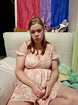 Snapshot of rose_bunny chatting on 01/09/25, 10:20 rose bunny online show from 01/09/25, 10:20