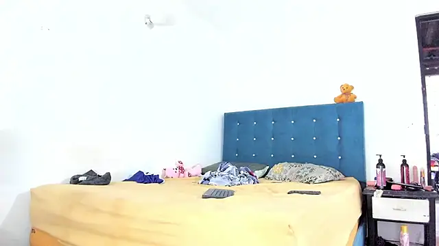 daamonxxx19 online show from 10/19/25, 10:45