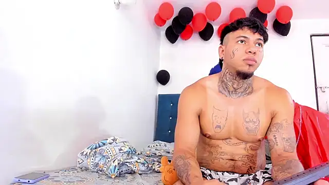 daamonxxx19 online show from 11/02/25, 06:57