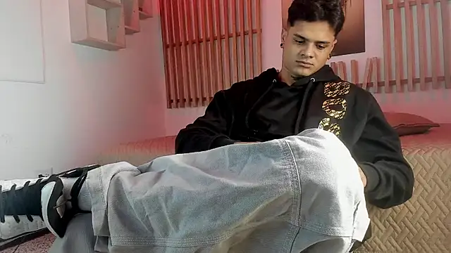 Myk3xx online show from 12/19/24, 06:23