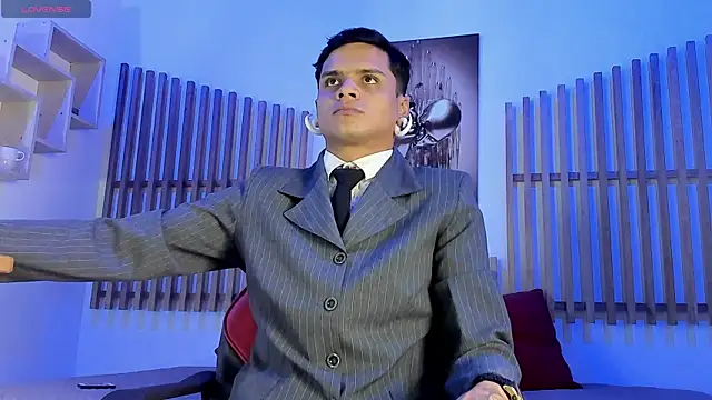 Myk3xx online show from 12/11/24, 07:36