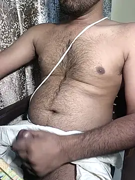 Snapshot of Hot_boy_Rudra chatting on 10/06/25, 01:45 Hot boy Rudra online show from 10/06/25, 01:45