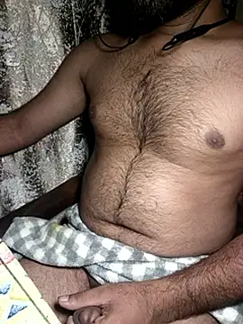 Snapshot of Hot_boy_Rudra chatting on 09/17/25, 07:43 Hot boy Rudra online show from 09/17/25, 07:43