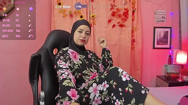 Snapshot of BadraSaadi chatting on 02/21/25, 01:00 BadraSaadi online show from 02/21/25, 01:00