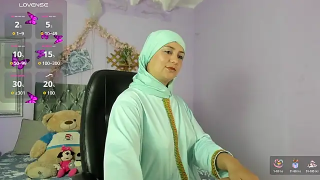 Snapshot of BadraSaadi chatting on 09/22/25, 08:15 BadraSaadi online show from 09/22/25, 08:15