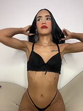 Snapshot of Exotic_girl666 chatting on 12/05/25, 02:21 Exotic girl666 online show from 12/05/25, 02:21