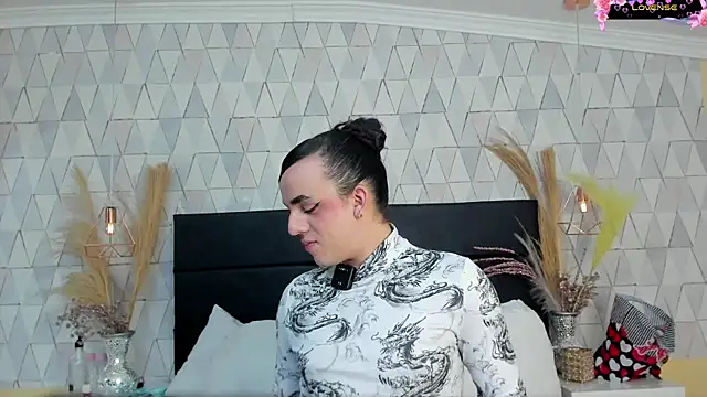 JustinePerry online show from 04/08/26, 04:25