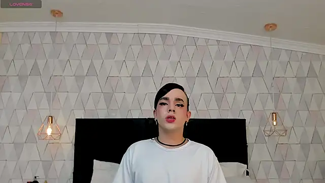 JustinePerry online show from 01/08/26, 03:45