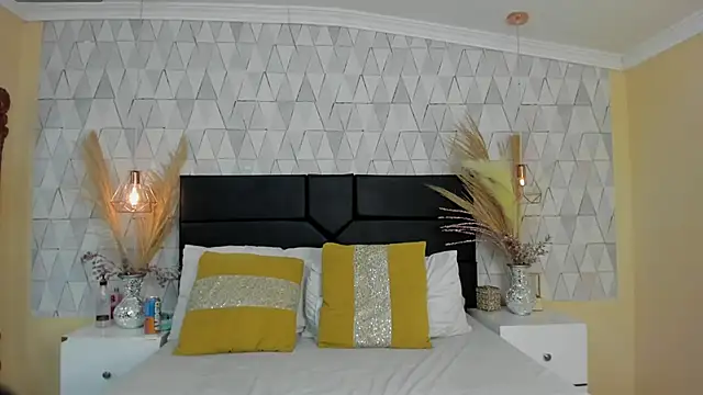 JustinePerry online show from 03/12/26, 04:29