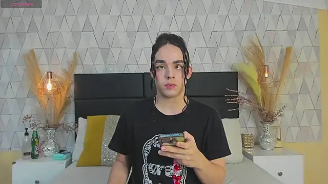 JustinePerry online show from 03/11/26, 04:06