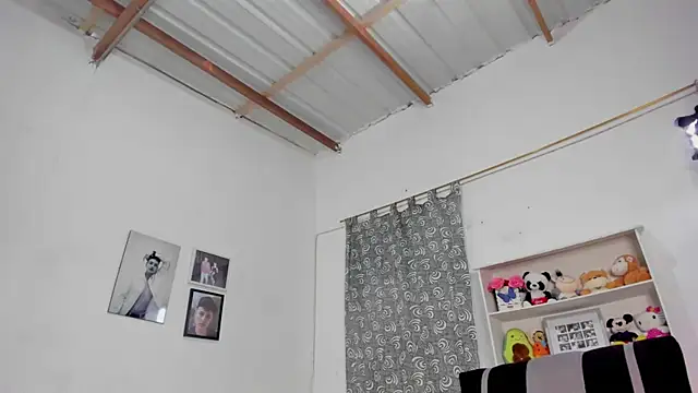 megan 100 online show from 11/06/25, 06:23