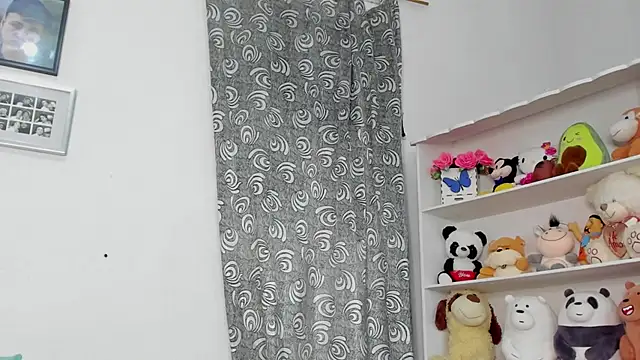 megan 100 online show from 02/10/26, 04:28