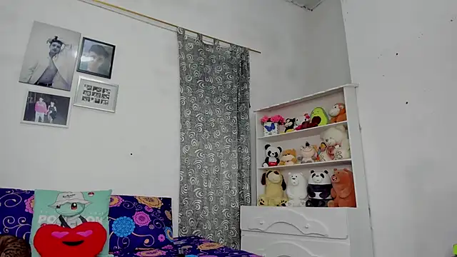 megan 100 online show from 02/16/26, 04:49