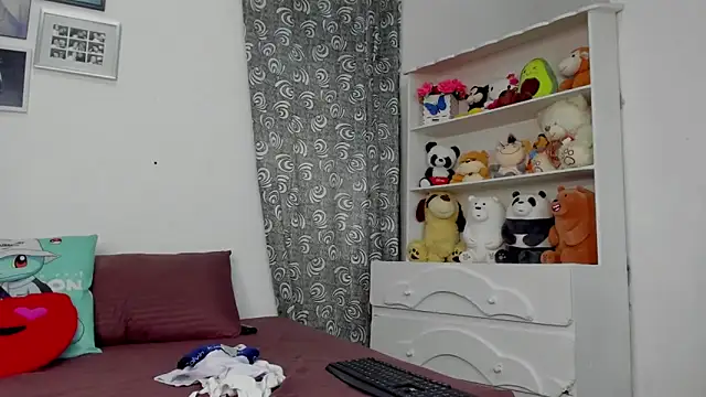 megan 100 online show from 02/11/26, 04:07