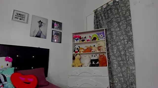 megan 100 online show from 12/14/25, 06:35