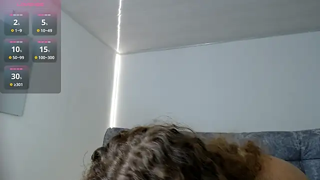 Mia fooxx  online show from 03/04/25, 12:33