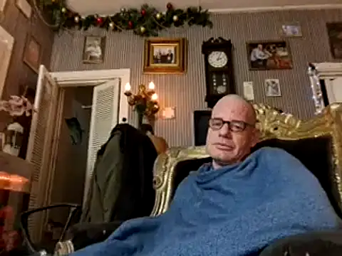 Snapshot of Maikel1981-NL chatting on 01/11/25, 01:06 Maikel1981-NL online show from 01/11/25, 01:06