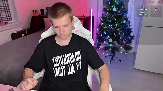 metratok online show from 12/15/25, 01:39