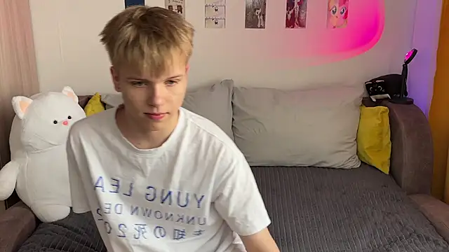 metratok online show from 04/12/26, 03:37