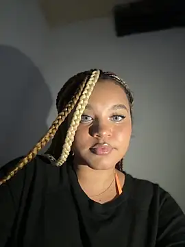 Lucy wilson5 online show from 11/28/25, 02:45