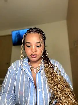 Lucy wilson5 online show from 10/29/25, 11:14