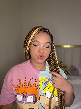 Lucy wilson5 online show from 11/30/25, 11:05